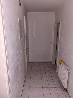 Flur - 1 Zimmer Etagenwohnung zur Miete in Kiel
