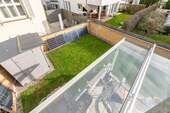 Ausblick – Garten und Terrasse vom Balkon - 