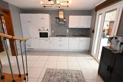 Küche - 5 Zimmer Einfamilienhaus in Oeting