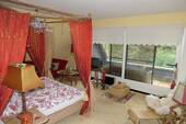 Schlafzimmer mit Balkon - 