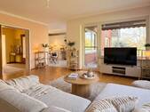 Großzügiger Wohnbereich - Homestaging - 