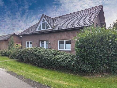 4 - Einfamilienhaus mit 152,00 m² in Barßel zum Kaufen