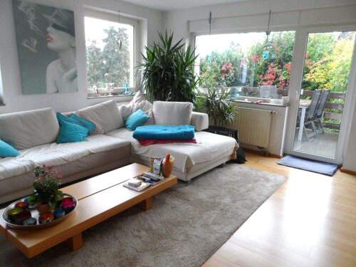 Bild 1 - Metzkausen: 4-Parteien-Haus mit großer Eigentümerwohnung und Garten !