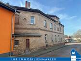 Hausansicht - Sanierungsbedürftiges Mehrfamilienhaus im beliebten Gutenberg - Ihre Chance im Speckgürtel von Halle (Saale)!