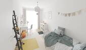 Ein schönes Kinderzimmer zum Spielen und Entfalten - 
