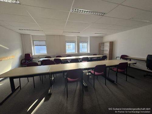 Besprechungszimmer - 