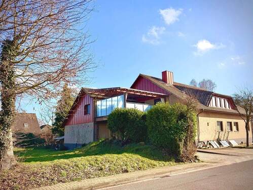 Blick zur Dachterrasse - Ein Zuhause, in dem man nicht nur wohnt - sondern lebt! Dachgeschosswohnung mit großer Dachterrasse