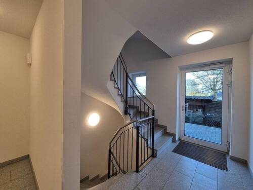 Hausflur - 3 Zimmer Etagenwohnung zur Miete in Hanstedt
