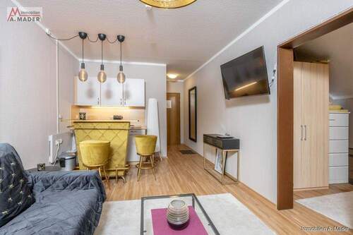 Wohnzimmer - Etagenwohnung mit 32,00 m&sup2; in Bad Griesbach i.Rottal zum Kaufen