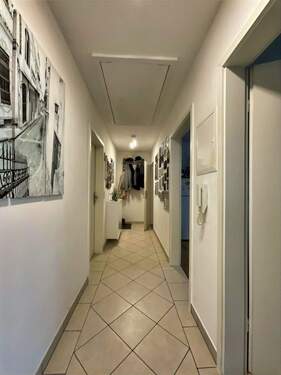 Flur Whg. DG Hinterhaus - 