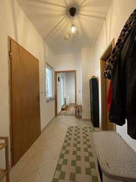 Flur Whg. OG Vorderhaus - 