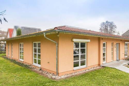 Aussenansicht - 6 Zimmer Einfamilienhaus zum Kaufen in Bad Kissingen