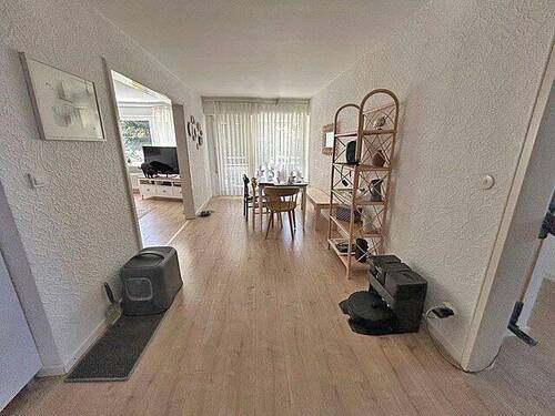 Essbereich mit Balkon - 4 Zimmer Etagenwohnung zur Miete in Pforzheim