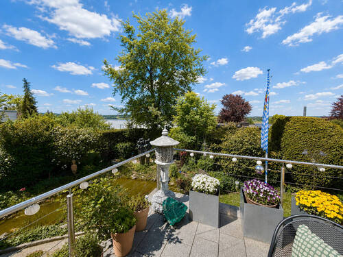 Der Blick von Ihrem Balkon gen Westen - 