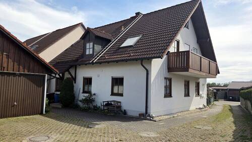 Haus mit Innenhof.jpg - 