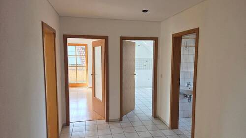 Diele.jpg - Etagenwohnung mit 75,00 m&sup2; in Wang zum Kaufen