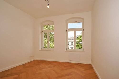 Zimmer 2 - 