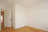 Zimmer 2 - 