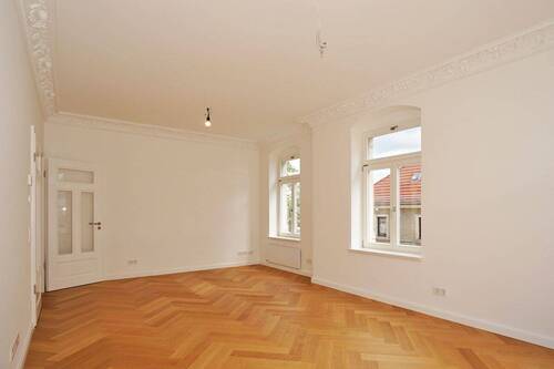 Wohnen - Etagenwohnung mit 100,40 m&sup2; in Dresden zur Miete
