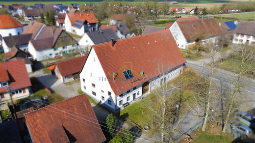 Aussen - Bauernhaus, Landhaus mit 248,00 m² in Berkheim / Bonlanden zum Kaufen