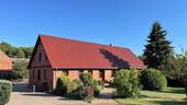 Ansicht vom Kirchplatz - 4 Zimmer Bauernhaus, Landhaus zum Kaufen in Putlitz