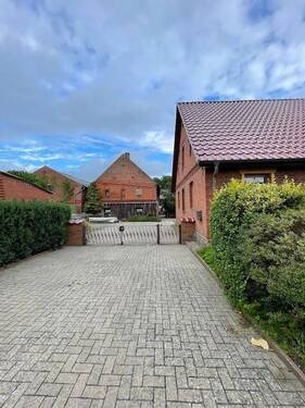 Zufahrt zum Hof - 