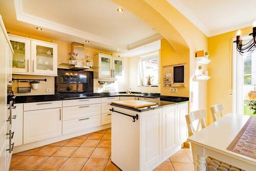 Vollausgestattete Einbauküche... - 