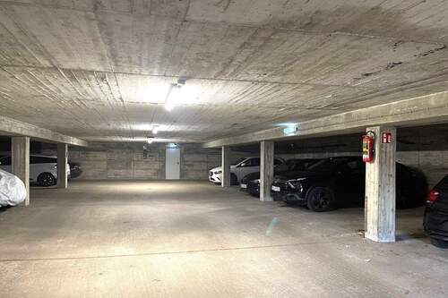 Innenansicht der Tiefgarageneinheit - Garage, Stellplatz in Meerbusch