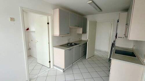 Küche und Übergang HWR - 