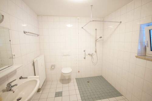 Barrierefreies Badezimmer - 3 Raum WE - 