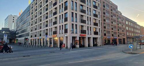 4 - Gewerbeobjekt (Büro, Produktion, Verkauf) in Kiel / Altstadt zur Miete