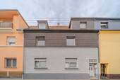 Straßenansicht - Mehrfamilienhaus, Wohnhaus mit 227,50 m&sup2; in Ludwigshafen am Rhein zum Kaufen