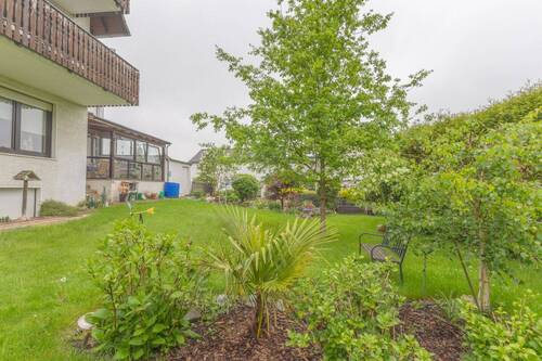Haus & Gartenansicht - 