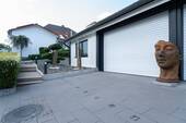 Garagen-Anlage - 5 Zimmer Einfamilienhaus in Bad Zwesten