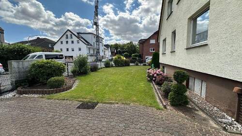 Vorgarten - Mehrfamilienhaus, Wohnhaus mit 168,00 m² in Paderborn zum Kaufen
