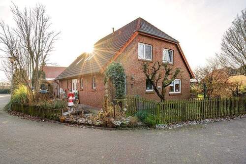 Impressionen - 7 Zimmer Einfamilienhaus in Wilhelmshaven OT Sengwarden