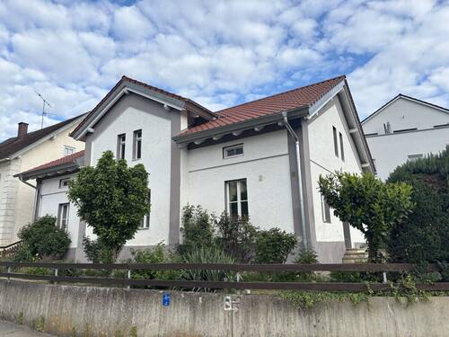 Bild 2 - 6 Zimmer Einfamilienhaus zum Kaufen in Teugn
