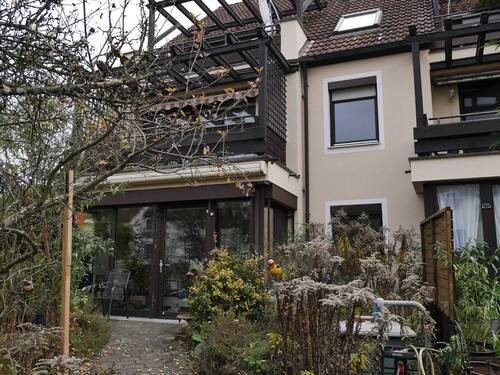 Hausansicht - 3 Zimmer Etagenwohnung in Zirndorf