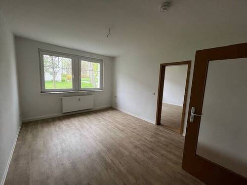 Wohnen - Preisknaller!!! befristet!!!...helle, moderne 2-Zimmer-Wohnung im EG sofort einzugsfertig, EBK gegen Aufpreis möglich
