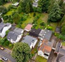 Villengegend in Alt-Rahlstedt: Baugrundstück für Einzel- oder Doppelhaus mit zwei Vollgeschossen - Hamburg