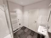 ...und Waschmaschinenstellplatz - 