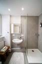 DUSCHBAD - 