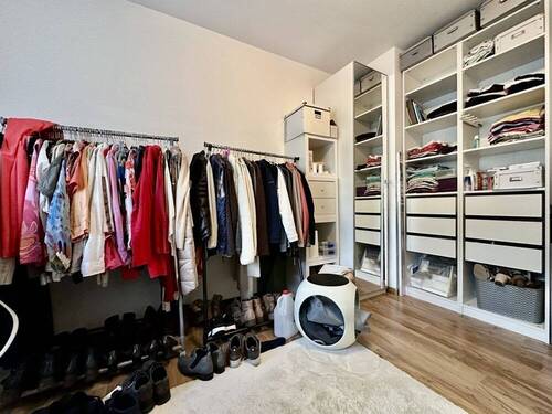 Ankleide/Kinderzimmer OG - 