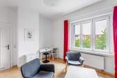 Wohnzimmer mit Arbeitsnische - 