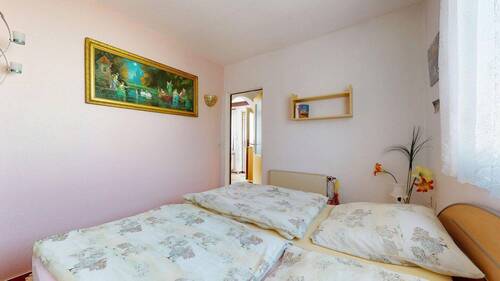 Schlafzimmer hinten - 