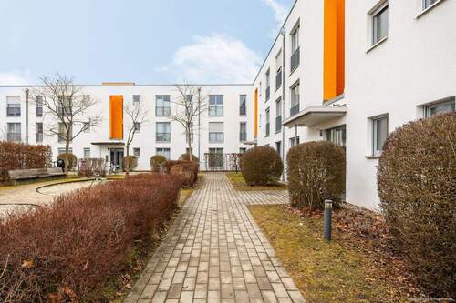 Zuweg zum Haus - 