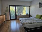 Wohn-/Schlafraum mit Terrassenzugang - 1 Zimmer Etagenwohnung zum Kaufen in Bischofsgrün