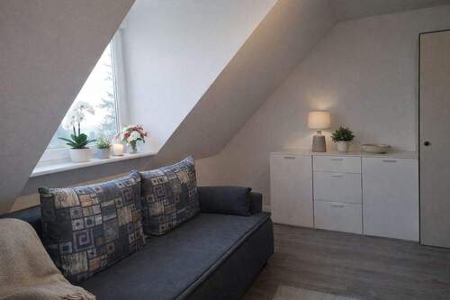 Büro/1.OG_bearbeitet - 