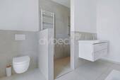 Hochwertiges Vollbad im Obergeschoss - 