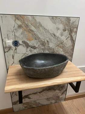 Flussstein Waschbecken - 
